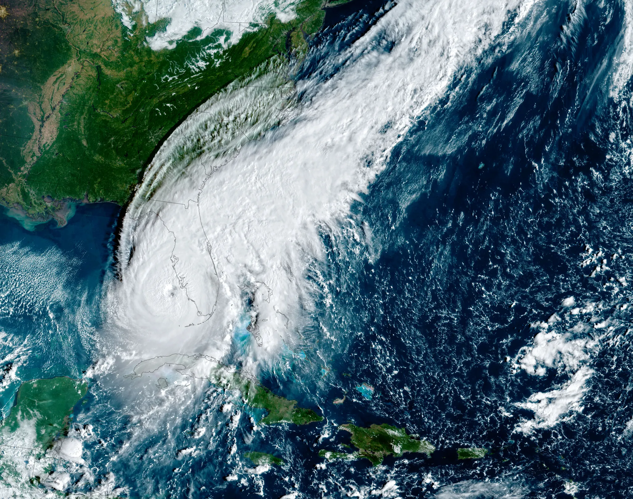GOES-16 satellite view of Hurricane Ian approaching Florida on September 28, 2022